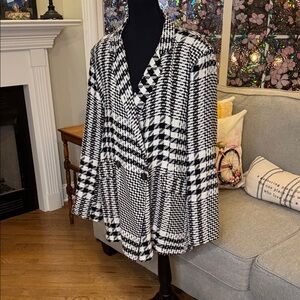 Boohoo Black & White Houndstooth Blazer EUC - Size - 16
